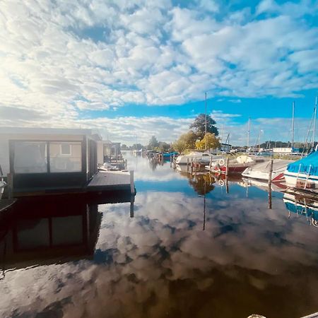 アールスメールAmsterdam Boathouseアパートメント エクステリア 写真